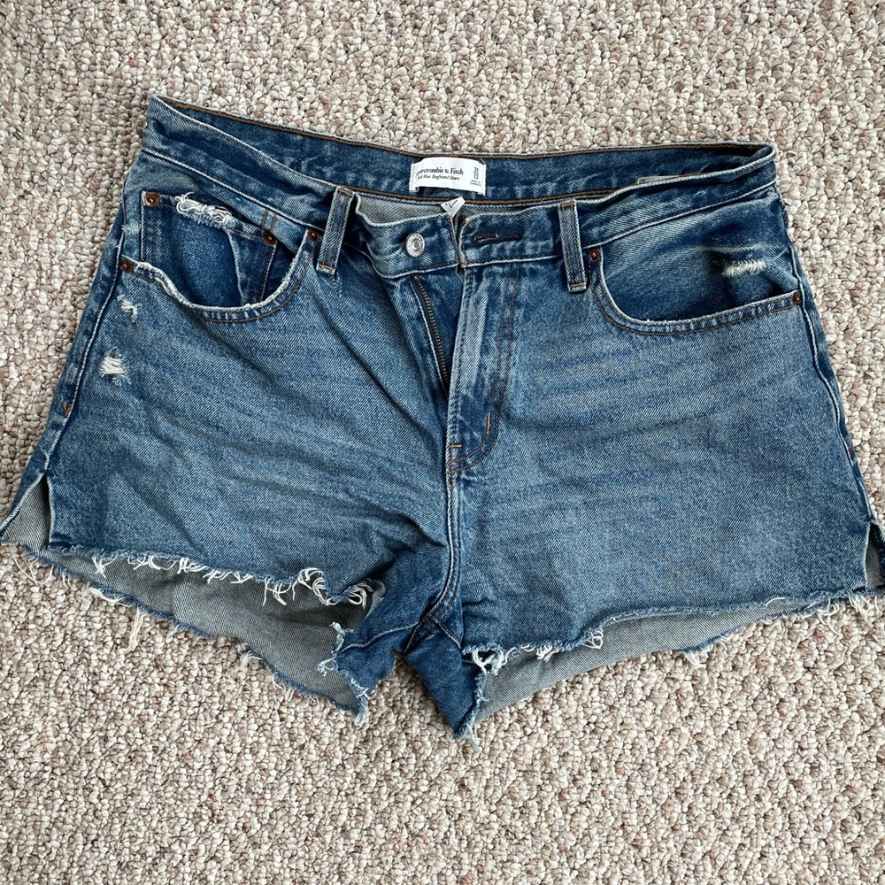 Abercrombie Curve Love Mid Rise Boyfriend Shorts